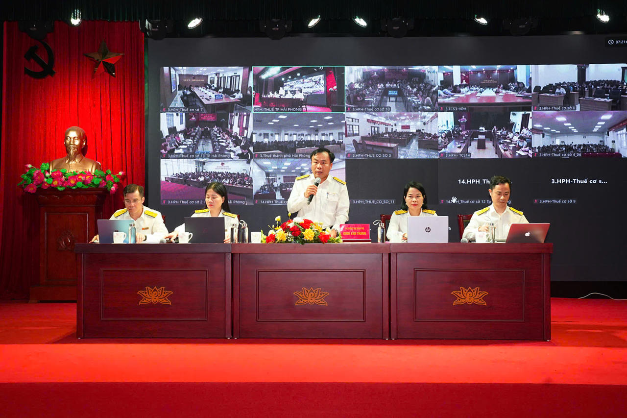 Phần đối thoại trực tiếp giữa cơ quan Thuế và doanh nghiệp đã trở thành điểm nhấn, khi nhiều vướng mắc cụ thể, mang tính kỹ thuật được giải đáp thấu đáo.