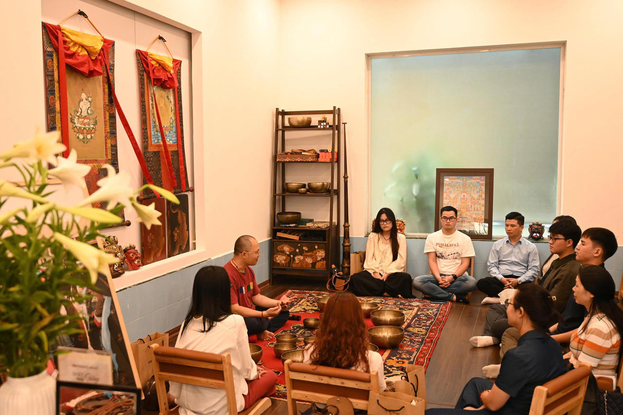 Nhiều hoạt động giao lưu, chia sẻ về văn hóa Himalaya được giới thiệu trong ngày ra sách