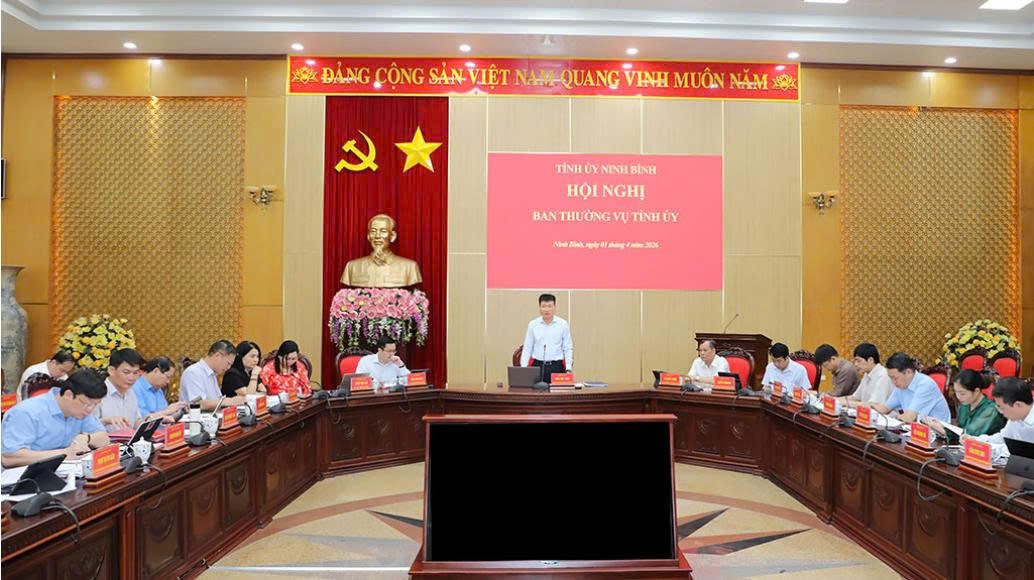 Ban Thường vụ Tỉnh ủy Ninh Bình bàn nhiều nội dung quan trọng, định hướng phát triển toàn diện