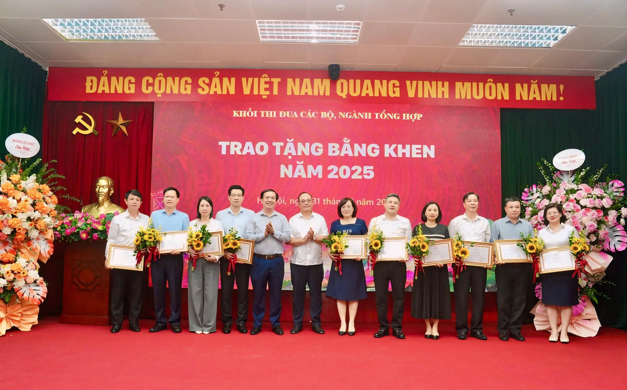 Khối thi đua các bộ, ngành tổng hợp ký giao ước thi đua năm 2026