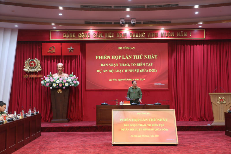 Thượng tướng Lê Văn Tuyến phát biểu kết luận.