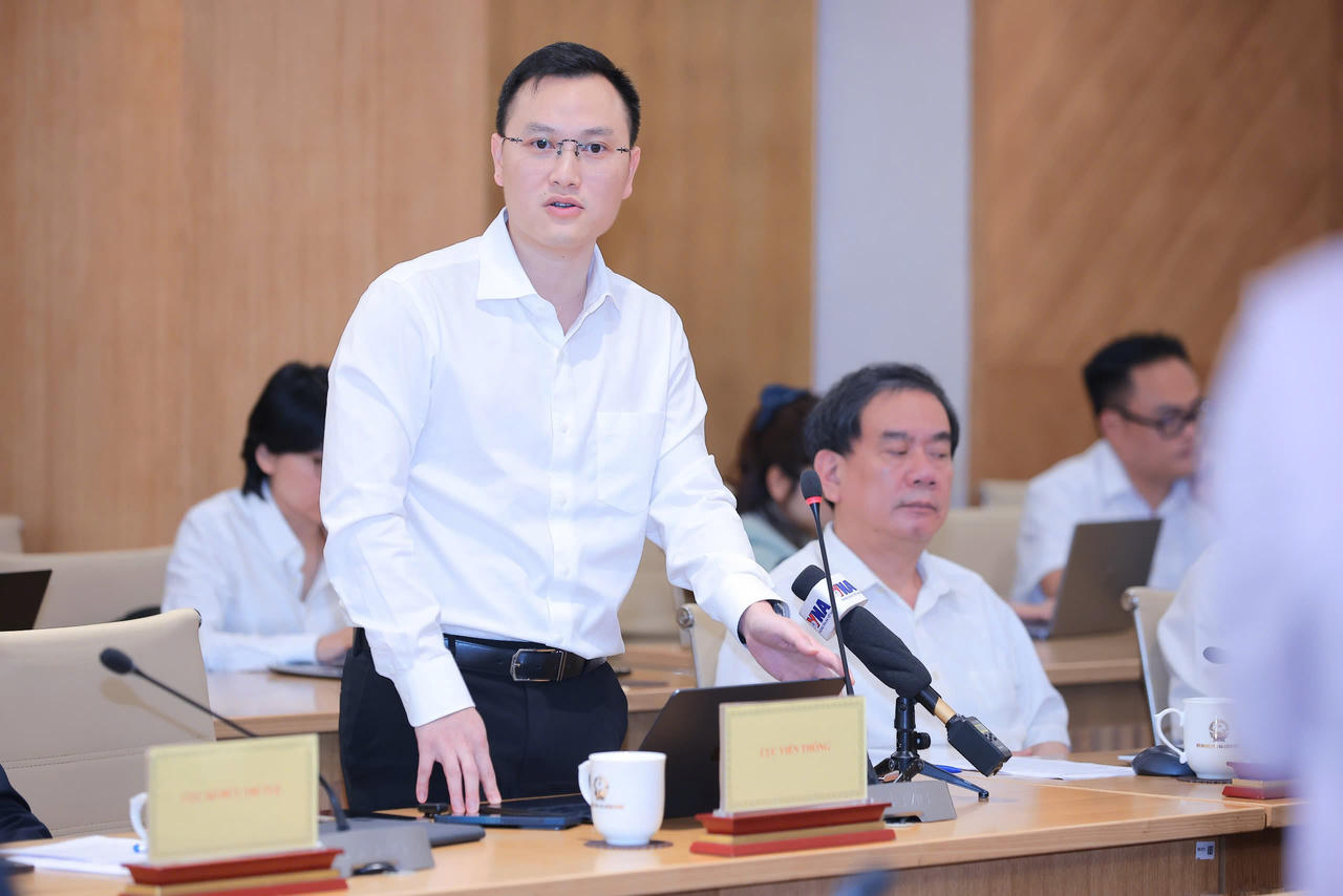 Ông Nguyễn Anh Cương - Phó Cục trưởng Cục Viễn thông nhấn mạnh, Starlink vào Việt Nam theo cơ chế thí điểm có kiểm soát, không để phá vỡ thị trường