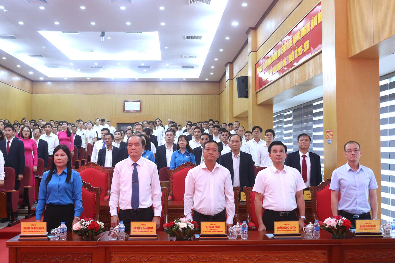 Apatit Việt Nam phát huy tinh thần đoàn kết, quyết tâm hoàn thành nhiệm vụ năm 2026