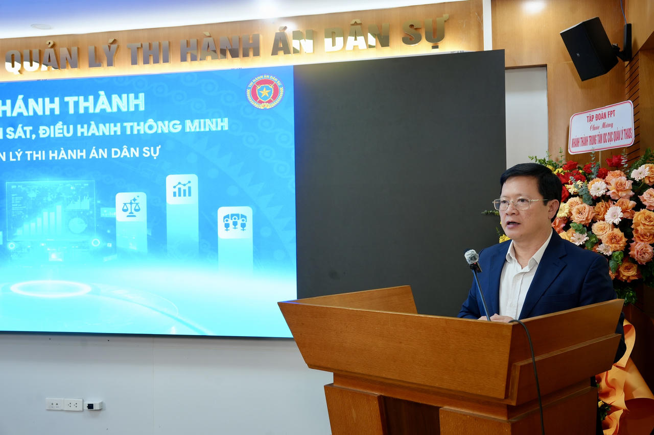 Thứ trưởng Bộ Tư pháp Mai Lương Khôi phát biểu