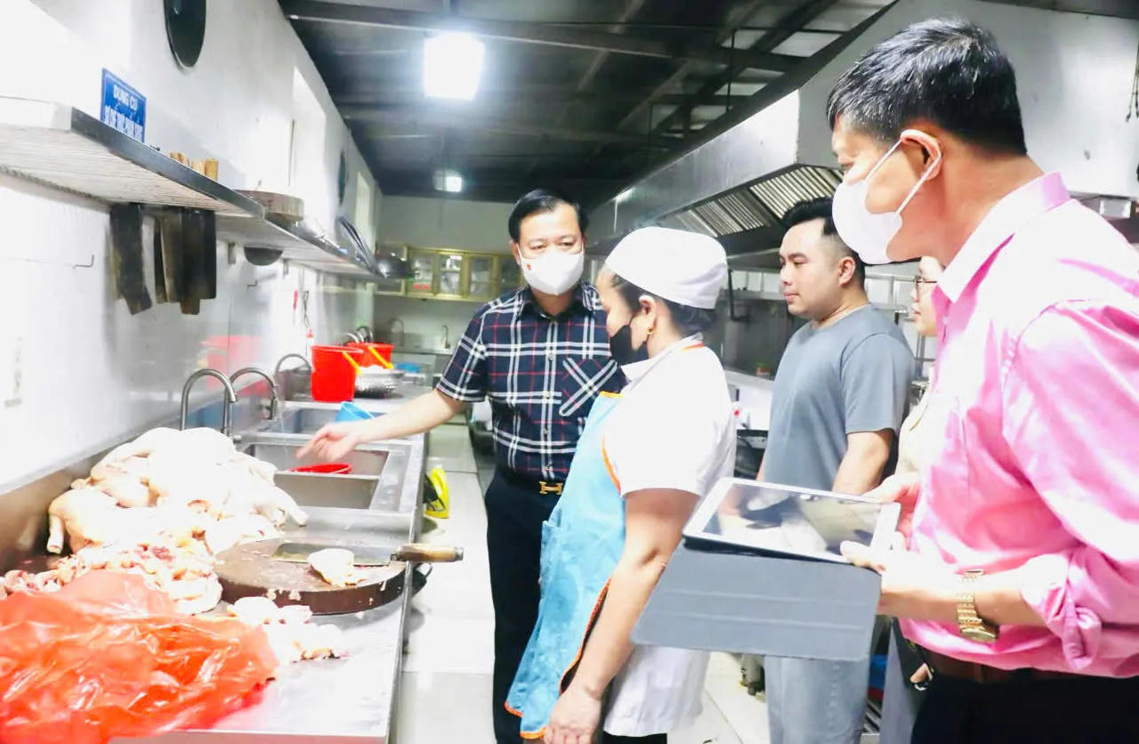 Hà Nội: Tăng cường quản lý, bảo đảm an toàn thực phẩm