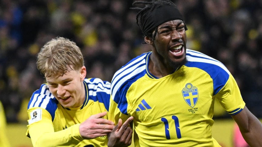 Tấm vé dự World Cup của Thuỵ Điển "chà xát nổi đau" Italia