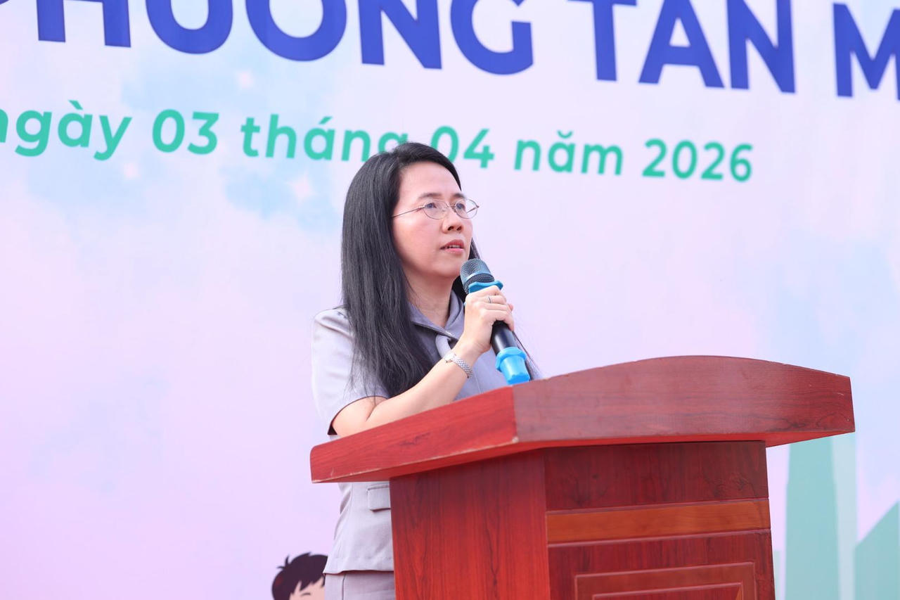 Bà Nguyễn Thị Bé Ngoan - Chủ tịch Ủy ban nhân dân phường Tân Mỹ phát biểu tại sự kiện