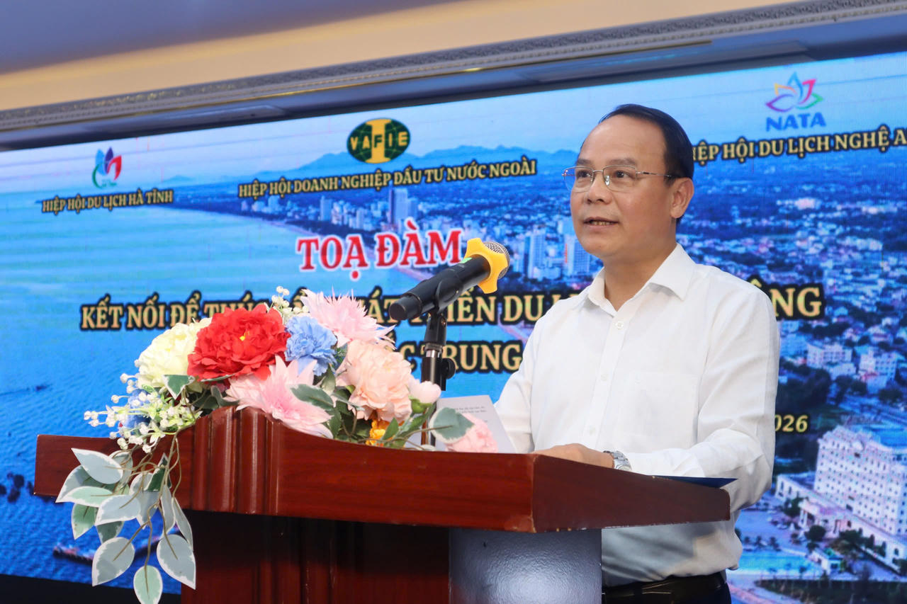 Ông Nguyễn Xuân Cường - Phó Giám đốc Sở VHTTDL Nghệ An phát biểu tại Tọa đàm.