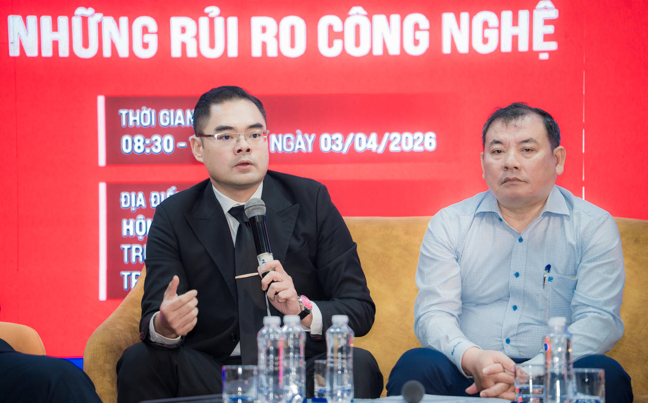 Diễn giả, Luật sư Huỳnh Bảo Long - Giám đốc công ty TNHH MTV Tư vấn Huỳnh Nguyễn luận giải các tình huống pháp lý liên quan bảo vệ dữ liệu cá nhân