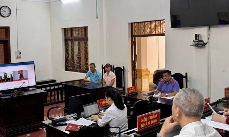 Giả danh 'cò' xuất khẩu lao động, đối tượng lĩnh án gần 20 năm tù