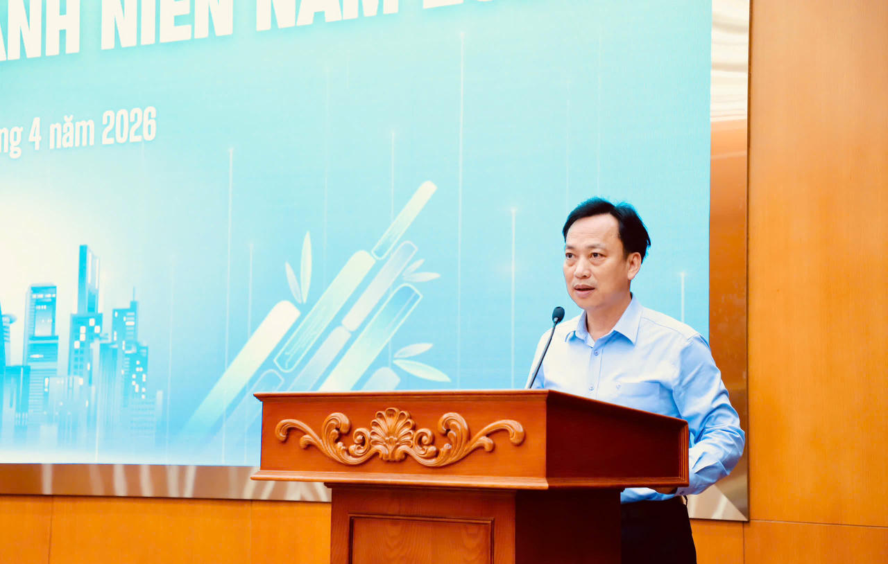 Đồng chí Lại Xuân Lâm, Phó Bí thư Đảng ủy Chính phủ phát biểu chỉ đạo
