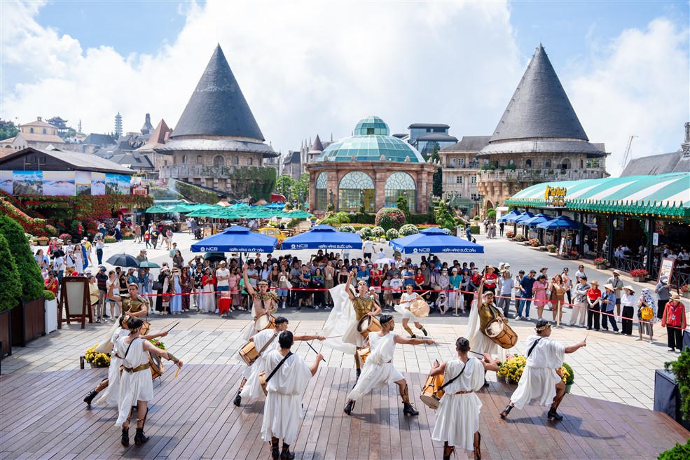 Năm 2025, Cáp treo Bà Nà ghi nhận sự bứt phá về lợi nhuận và cải thiện mạnh mẽ hệ số thanh toán