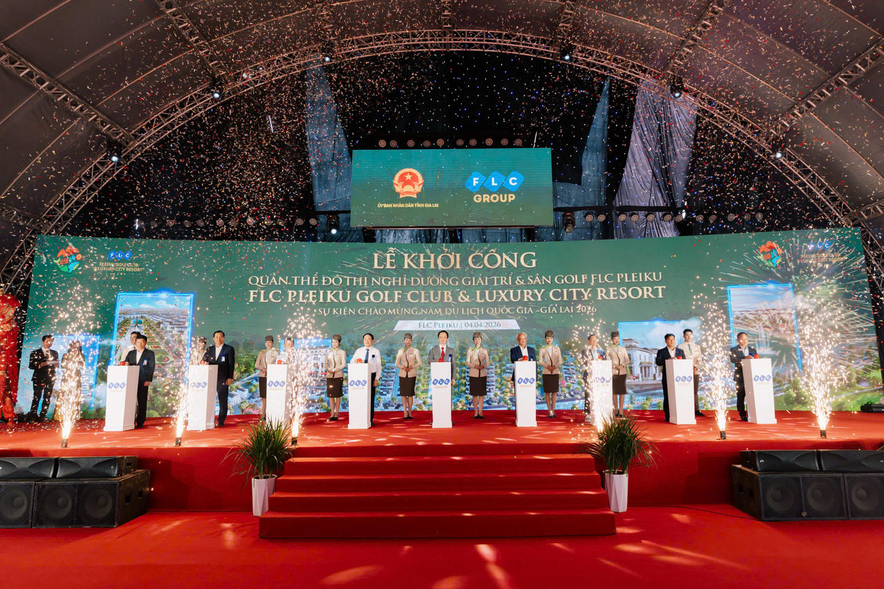 Lễ khởi công diễn ra trang trọng.