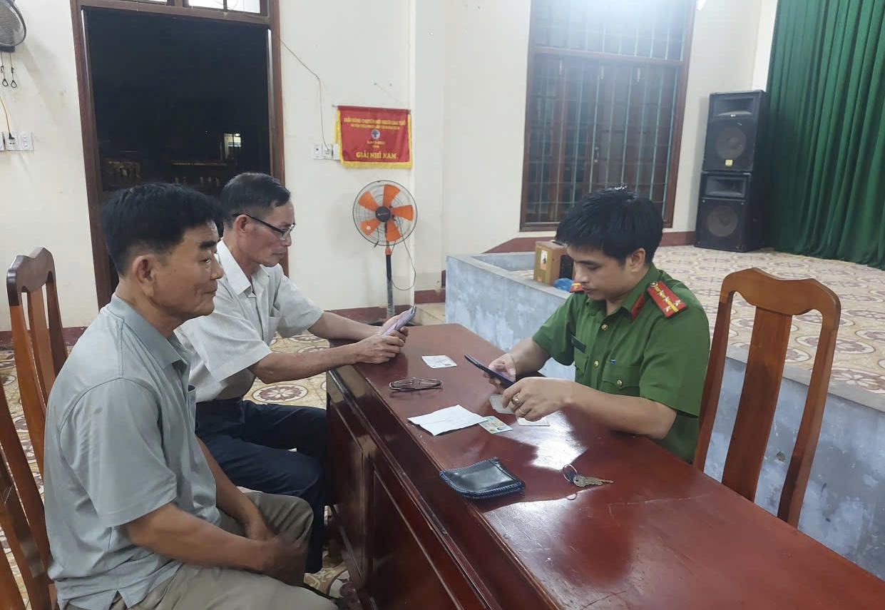 Quảng Trị: Đẩy mạnh tích hợp thông tin an sinh xã hội trên ứng dụng VNeID