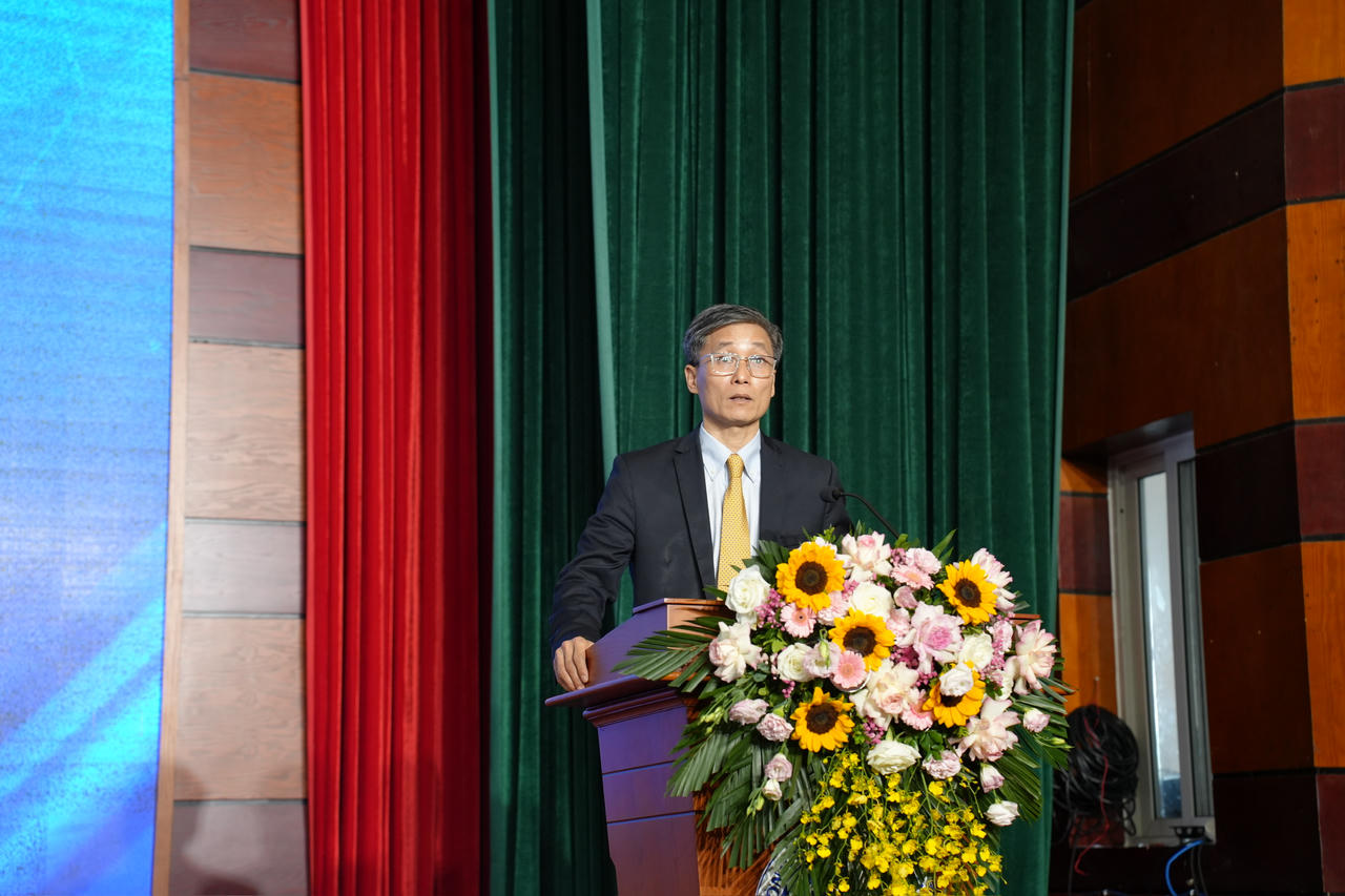 Chủ tịch Hội Luật gia Việt Nam Nguyễn Khánh Ngọc phát biểu