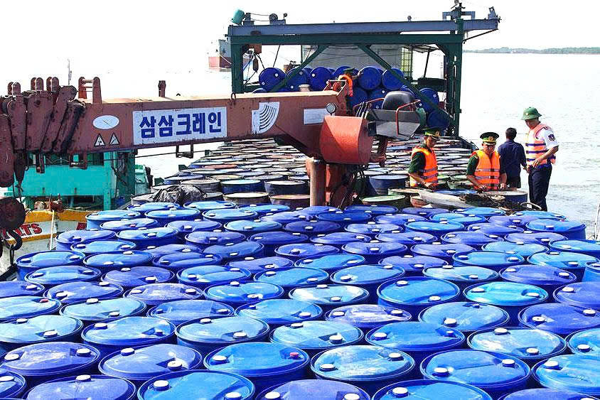 Phát hiện dấu hiệu bất thường hóa đơn xăng dầu, Cục Thuế yêu cầu kiểm tra khẩn