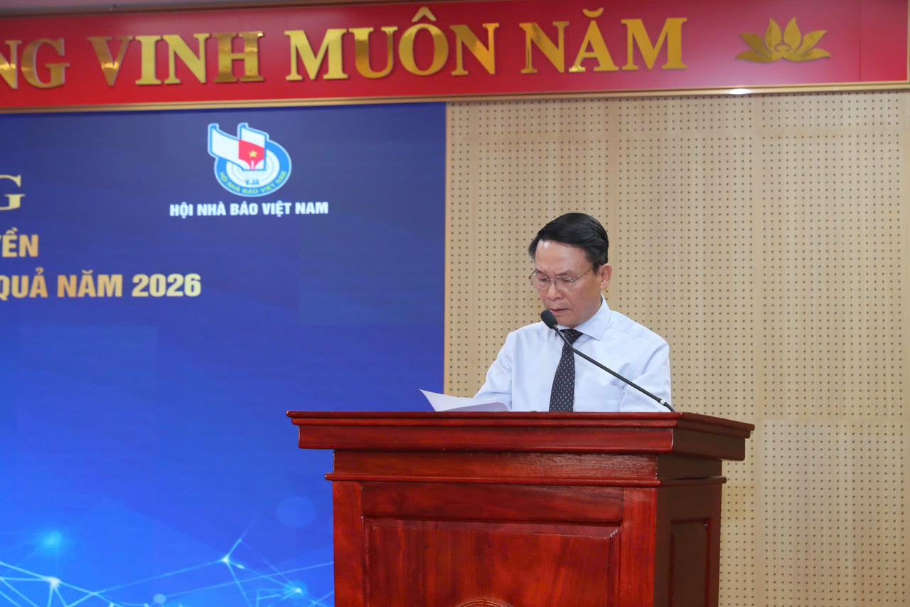 Ông Nguyễn Đức Lợi – Phó Chủ tịch Hội Nhà báo Việt Nam phát biểu