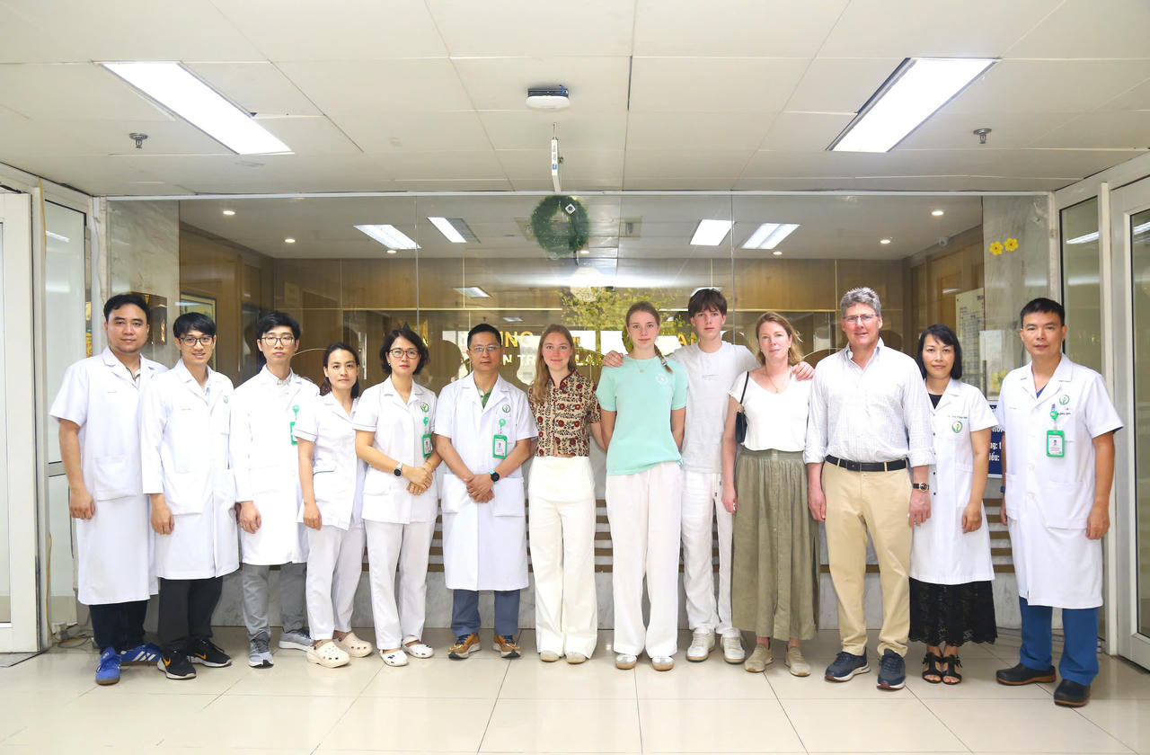 Cô gái Anh 19 tuổi qua đời tại Việt Nam, hiến tạng cứu sống 3 người