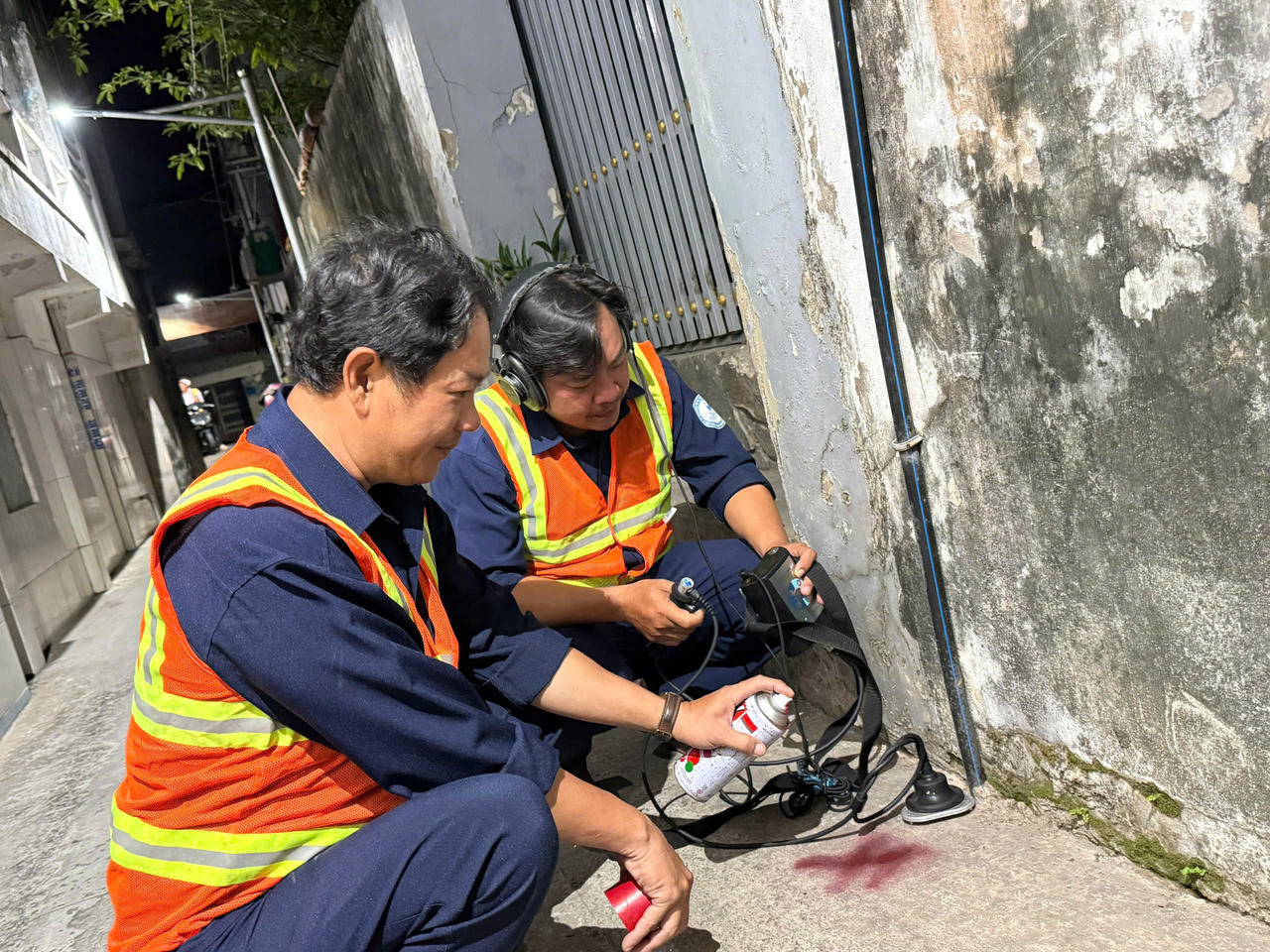 Giảm thất thoát nước: Từ chủ trương đến hành động và chuyển đổi quản trị
- Kỳ 2 - Theo chân đội “săn nước”: Những ca làm việc kéo dài xuyên đêm