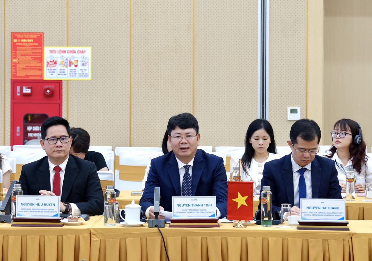 Thứ trưởng Nguyễn Thanh Tịnh phát biểu khai mạc.