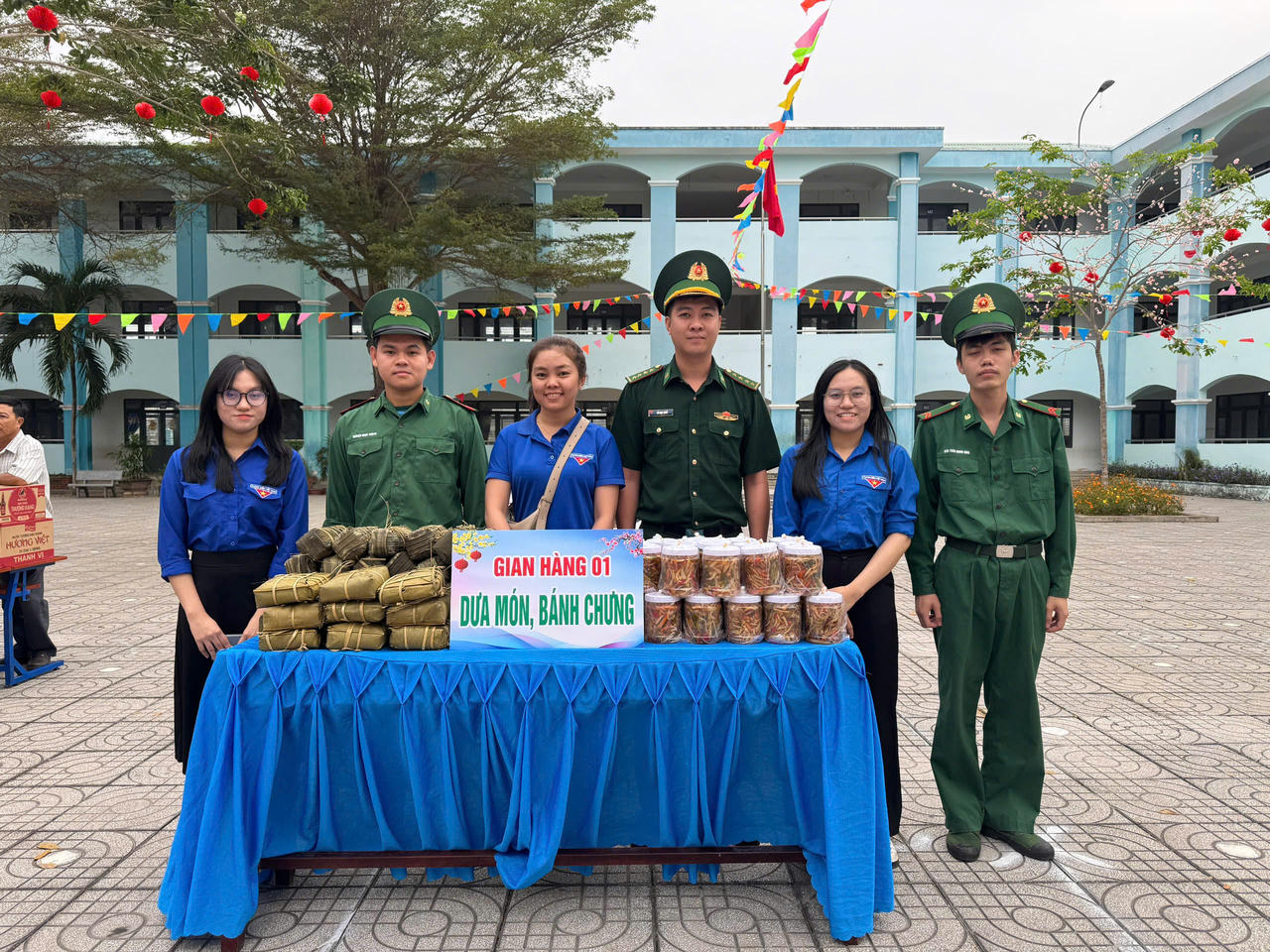 Chương trình “Siêu thị 0 đồng” do Đồn biên phòng Bình Châu tổ chức dịp Tết cổ truyền Xuân Bính Ngọ 2026.