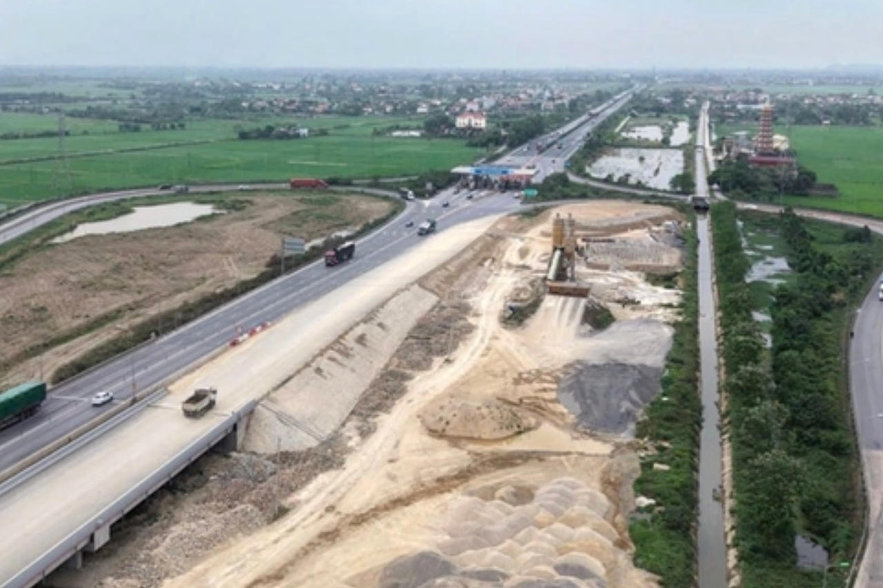 Mở rộng cao tốc Cao Bồ - Mai Sơn: Tăng tốc về đích, tháo ‘điểm nghẽn’ trục Bắc - Nam