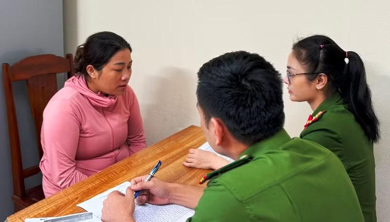 Công an Thanh Hóa làm việc với đối tượng có hành vi mua, bán người.