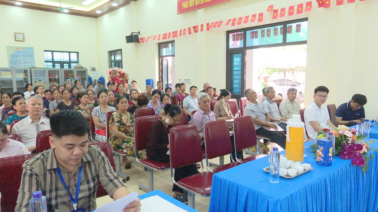 Toàn cảnh Hội nghị thông tin dự án Khu đô thị đa mục tiêu tại xã Đông Anh.