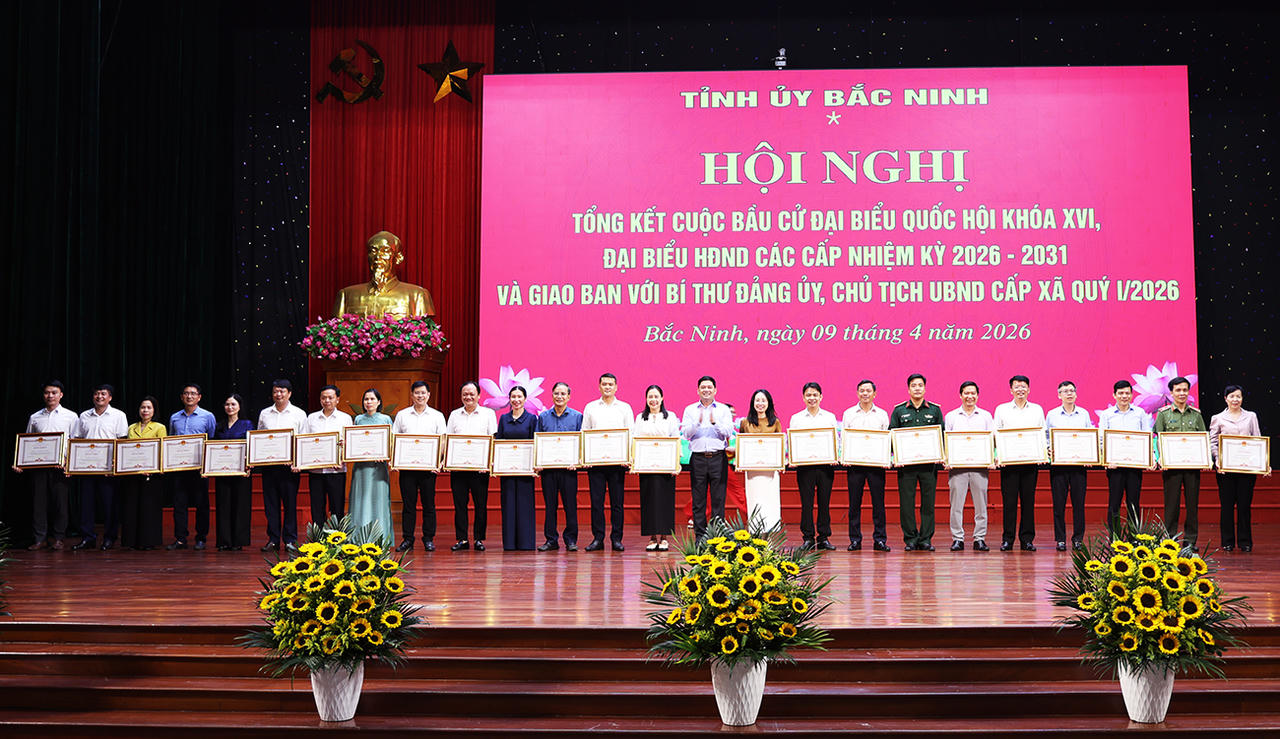 311 tập thể, cá nhân của tỉnh Bắc Ninh được khen thưởng do có thành tích xuất sắc trong công tác bầu cử