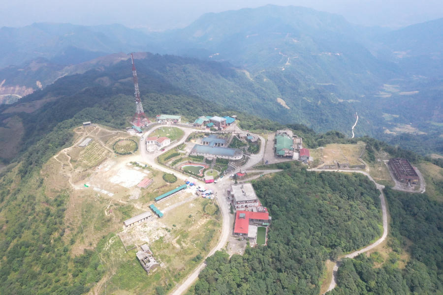 Khu du lịch Mẫu Sơn được Chính phủ quy hoạch là khu du lịch cấp Quốc gia.