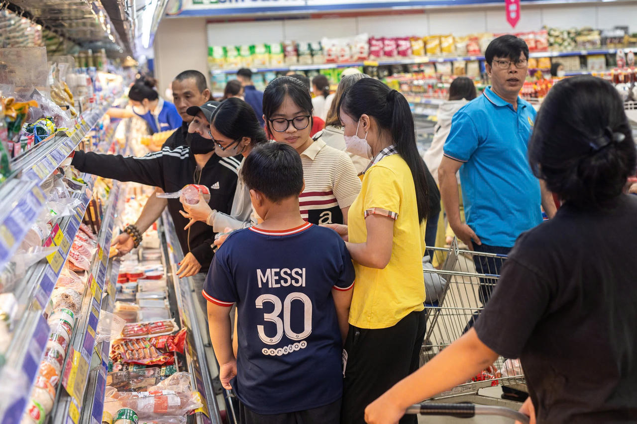 Co.opmart duy trì nguồn cung ổn định cho các mặt hàng thiết yếu