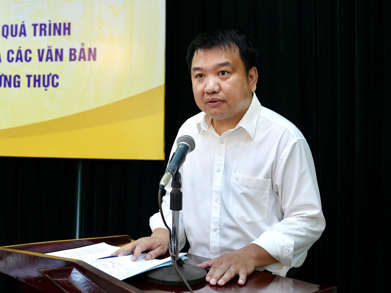 Tháo gỡ vướng mắc trong triển khai Nghị định 280 về công tác chứng thực