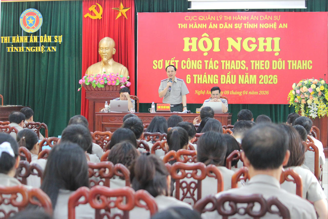 Ông Phạm Quốc Nam – Trưởng THADS tỉnh Nghệ An điều hành hội nghị.