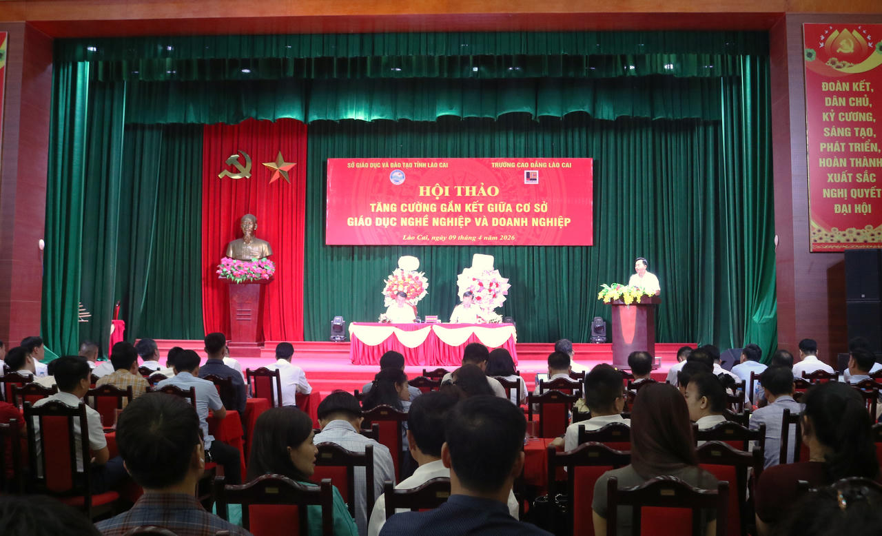 Quang cảnh hội thảo.