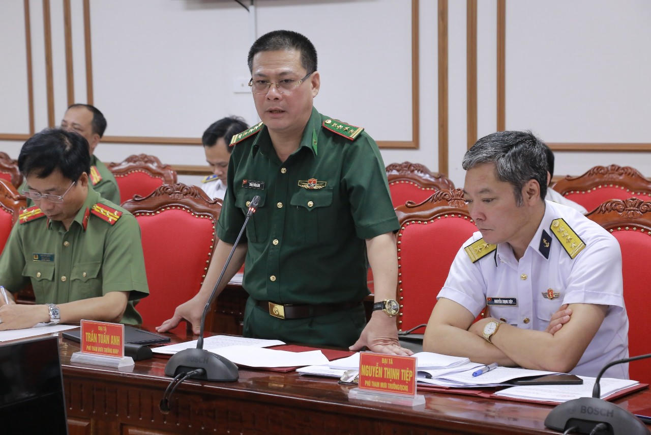 Các đại biểu thảo luận, đóng góp ý kiến tại Hội nghị.