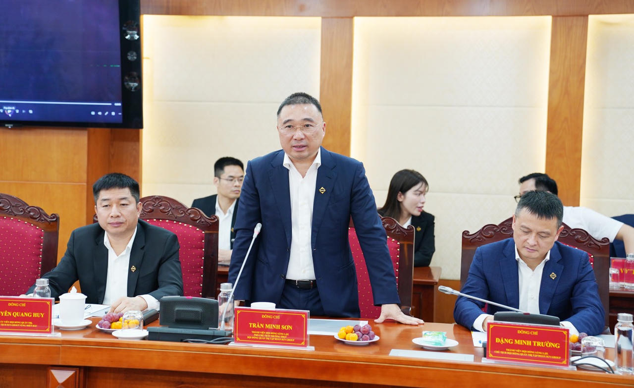 Ông Trần Minh Sơn, Phó Chủ tịch Thường trực HĐQT Sun Group phát biểu.