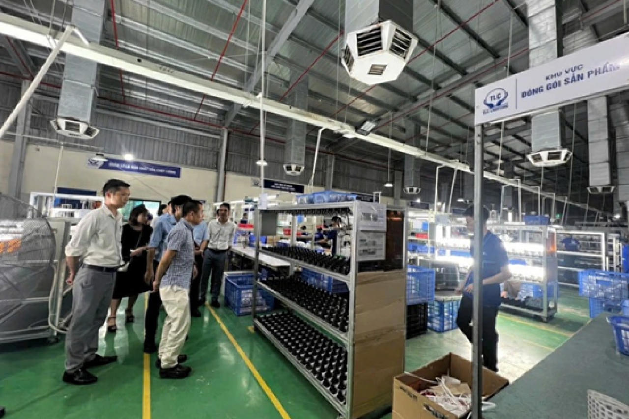 Công nghiệp chế biến, chế tạo: Tìm “đường đi” qua sản phẩm mũi nhọn
	