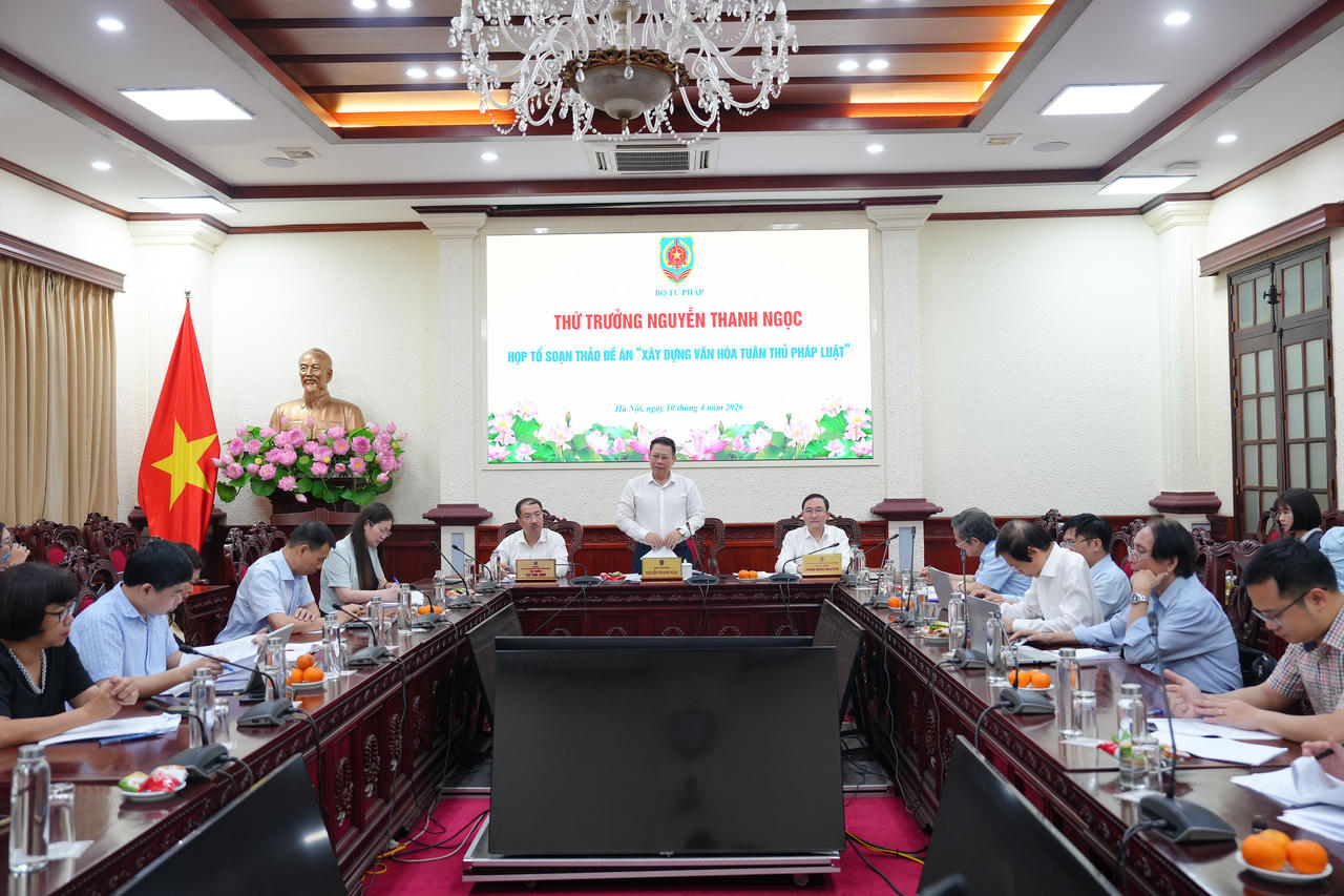 Hình thành văn hóa tuân thủ pháp luật một cách bền vững trong toàn xã hội