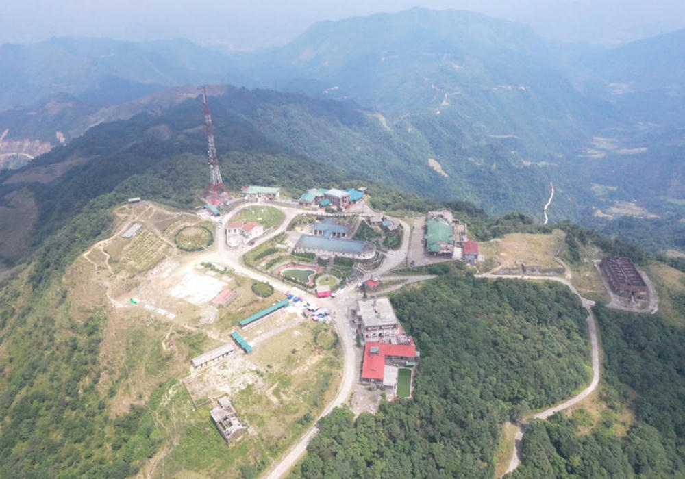 Mẫu Sơn được Chính phủ quy hoạch là khu du lịch cấp quốc gia.