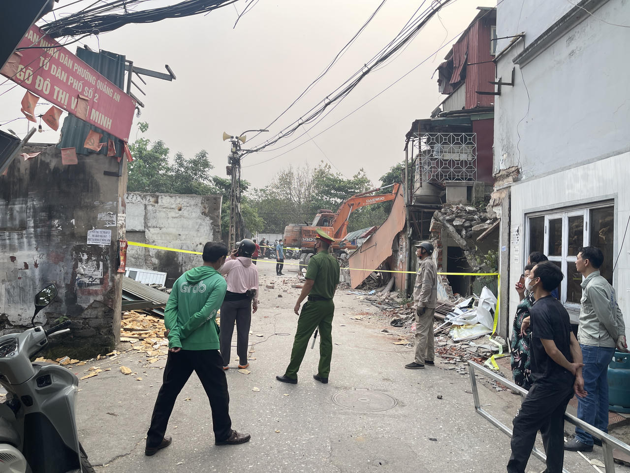 Phường Hồng Hà (Hà Nội): Được đền bù thoả đáng, nhiều hộ dân đồng thuận bàn giao mặt bằng phục vụ dự án cầu Tứ Liên