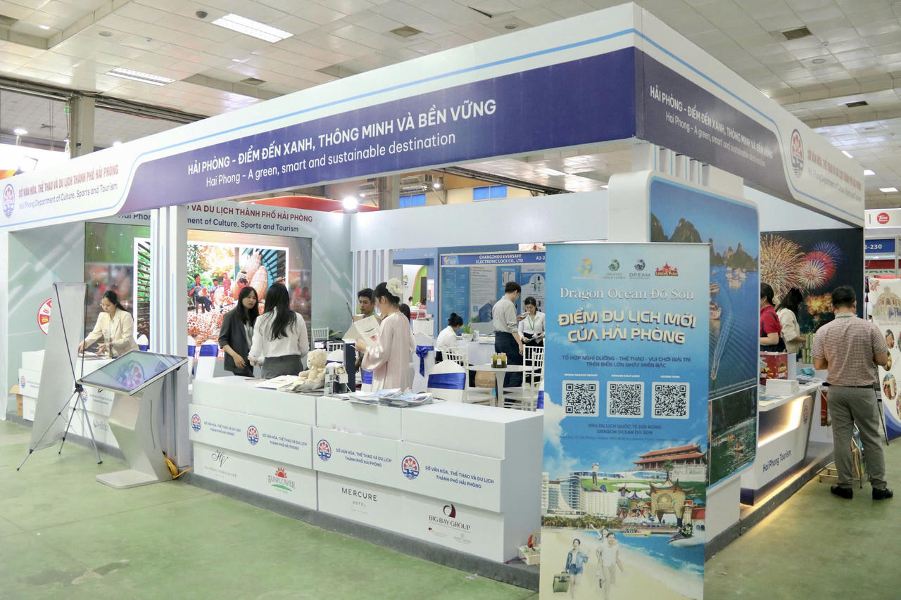Gian hàng Du lịch Hải Phòng được tổ chức với chủ đề “Điểm đến xanh, thông minh và bền vững”.