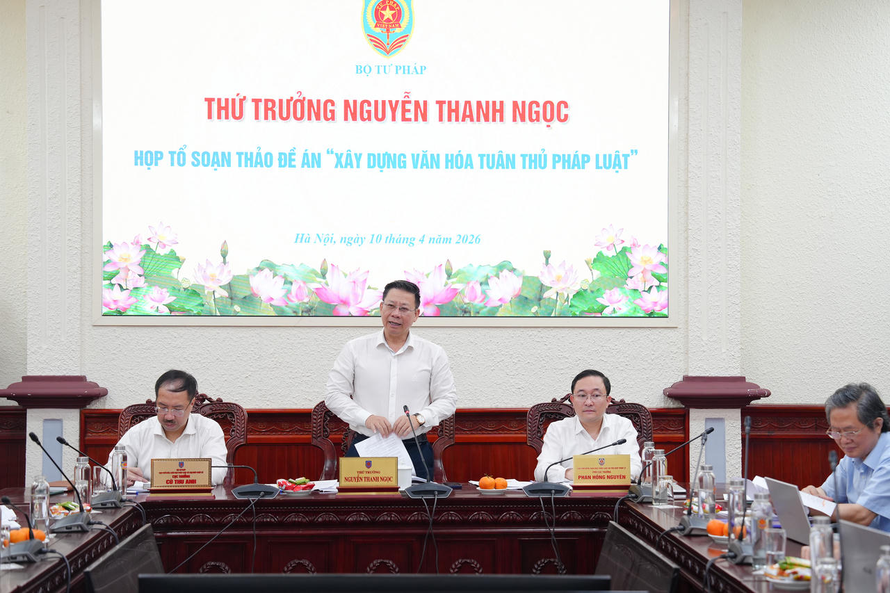 Thứ trưởng Nguyễn Thanh Ngọc phát biểu kết luận cuộc họp.