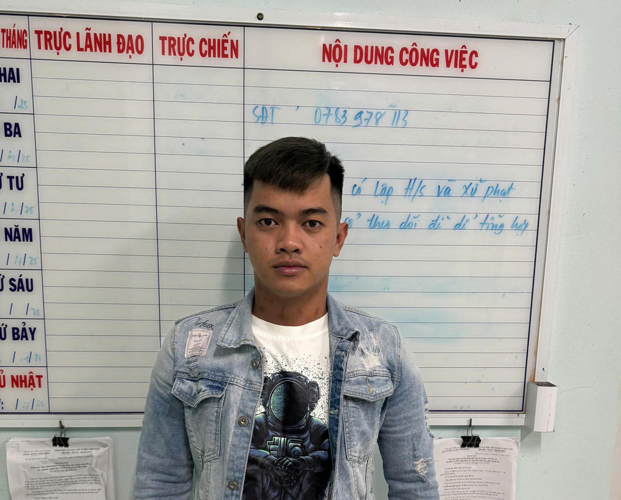 Đề nghị truy tố đối tượng tàng trữ trái phép vũ khí quân dụng