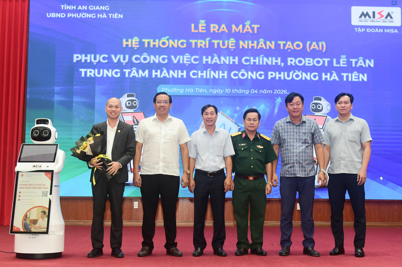 UBND phường Hà Tiên, An Giang ra mắt hệ thống trí tuệ nhân tạo AI phục vụ công việc hành chính, lễ tân 