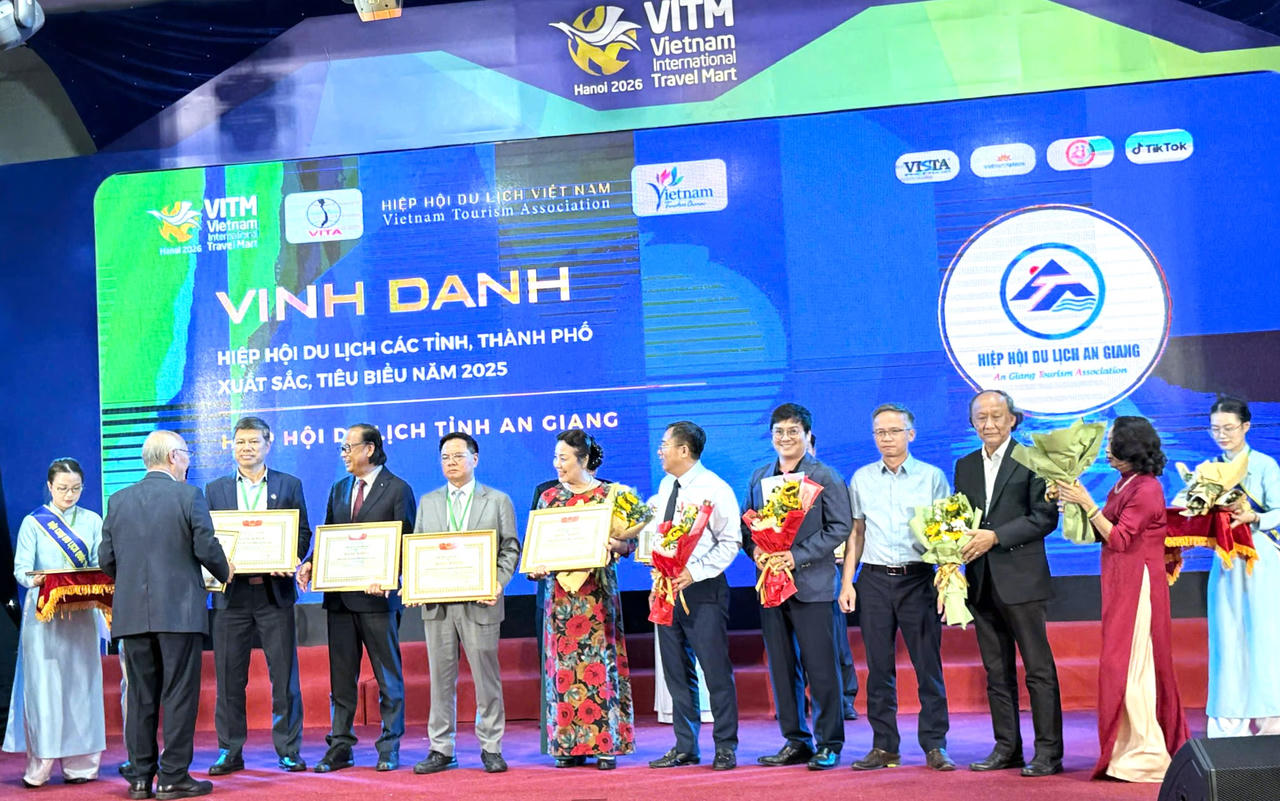 Vinh danh Hiệp hội du lịch các tỉnh, thành phố xuất sắc, tiêu biểu năm 2025