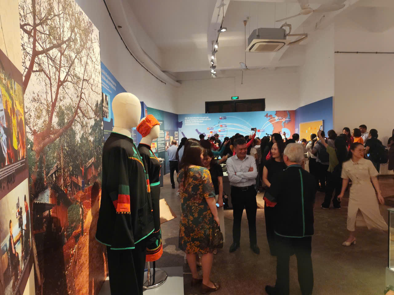 "Khoa học xã hội là nguồn tri thức quan trọng góp phần định hướng sự phát triển bền vững của quốc gia"
