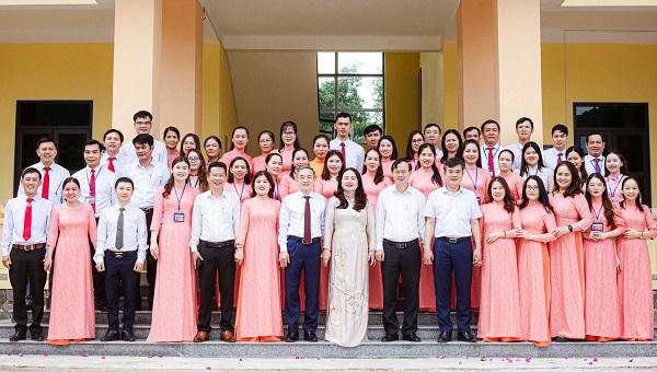 Một mái trường, nhiều thế hệ - chung một khát vọng vươn lên