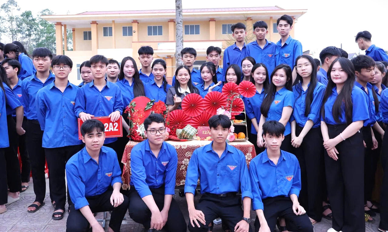 Một mái trường, nhiều thế hệ - chung một khát vọng vươn lên