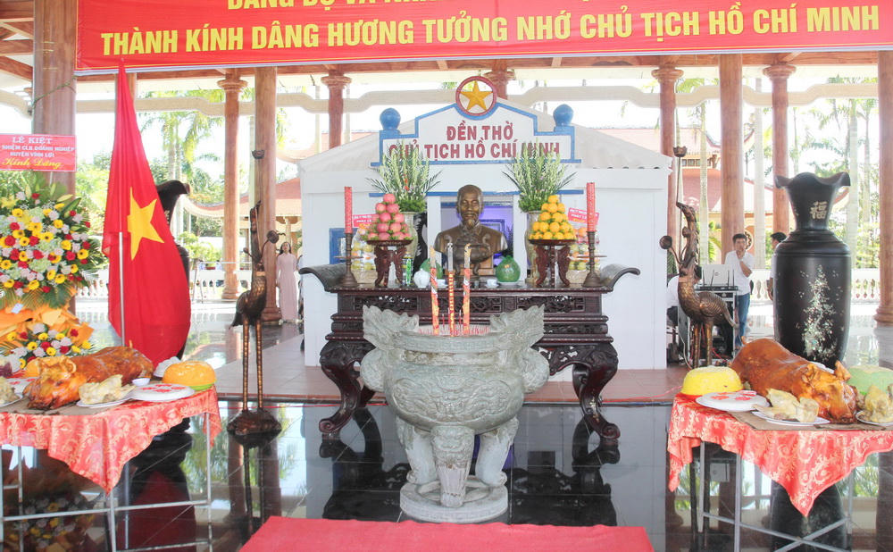 Cà Mau: Nhiều hoạt động kỷ niệm 51 năm Giải phóng miền Nam và 140 năm Ngày Quốc tế Lao động