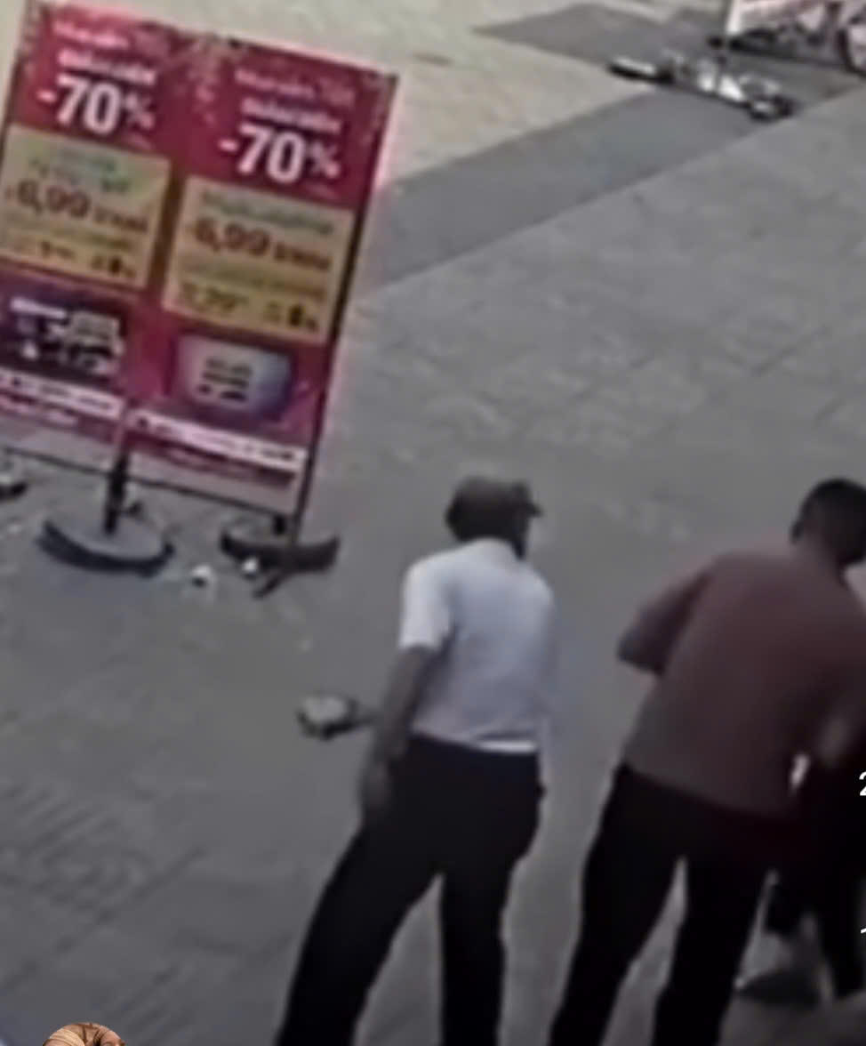  Nhiều ý kiến bày tỏ sự bức xúc trước hành vi mang tính bạo lực của tài xế.